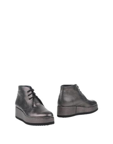 Pertini Ankle Boots