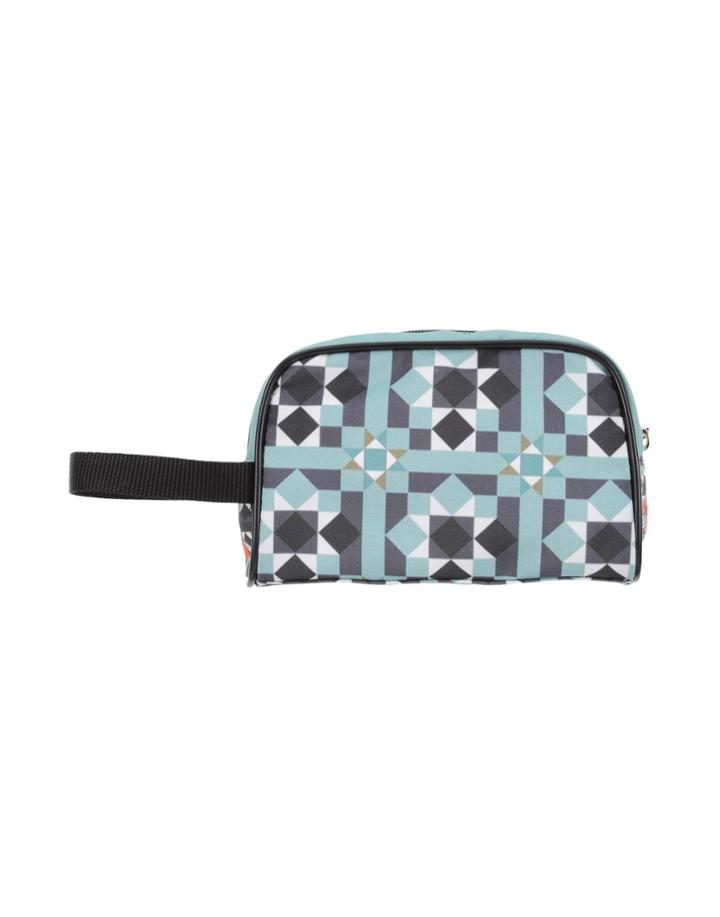 Move Pouches