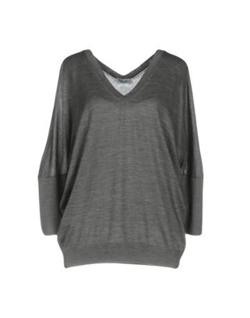 Andr  Maurice Sweaters