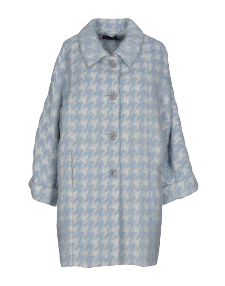 River Woods Coats