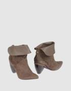 Miezko Ankle Boots