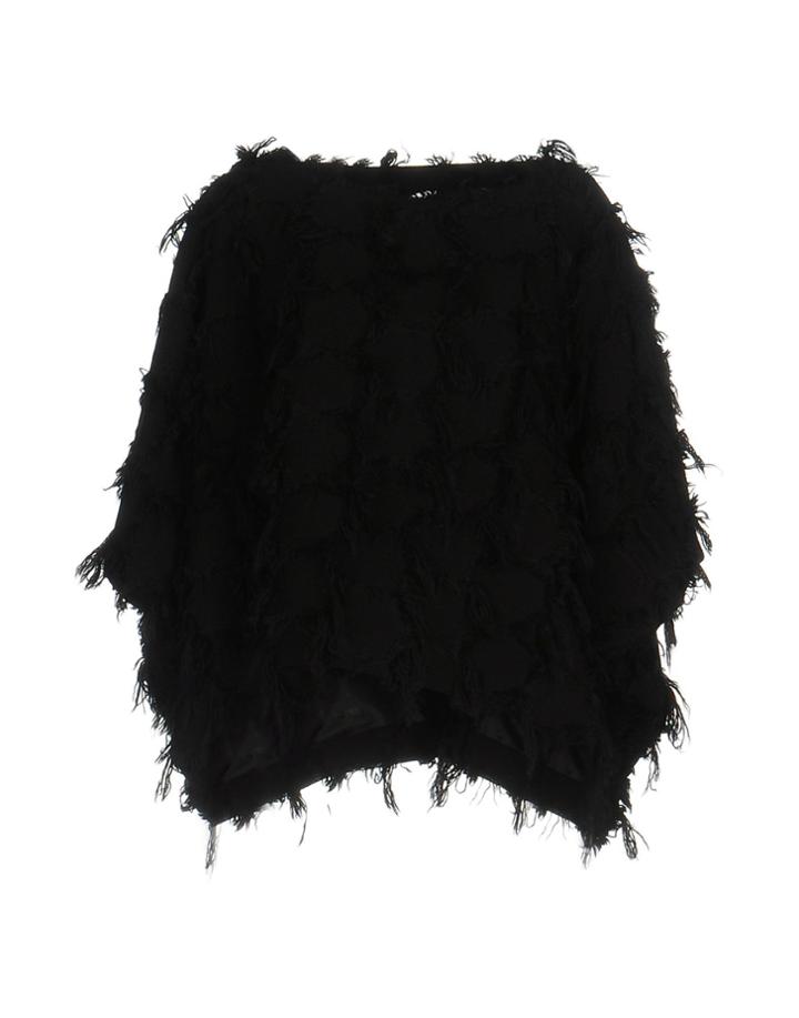 Federica Tosi &reg; Luxury Fashion Capes