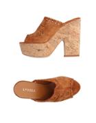 Le Silla Mules
