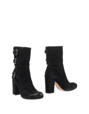 My Heels Ankle Boots