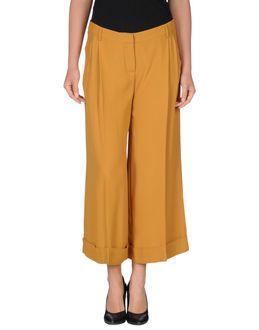 .  La Fois. 3/4-length Shorts