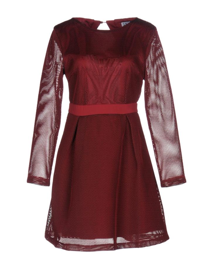 Minueto Short Dresses