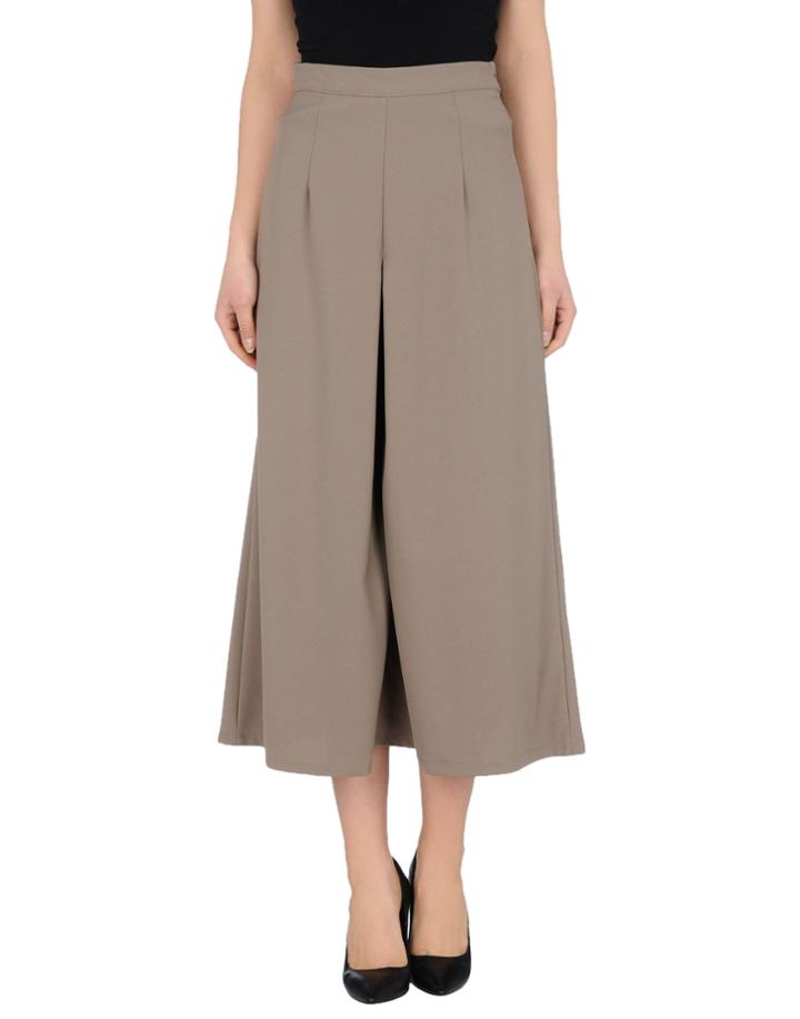 Mnml Couture 3/4-length Shorts