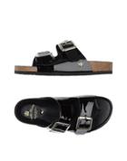 Leather Crown Sandals