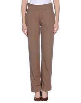 Pantone Casual Pants