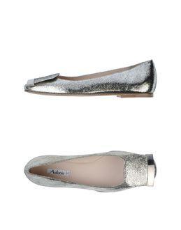 Astoria Ballet Flats
