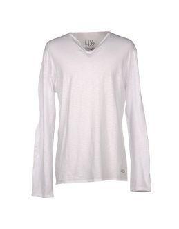 Liward T-shirts