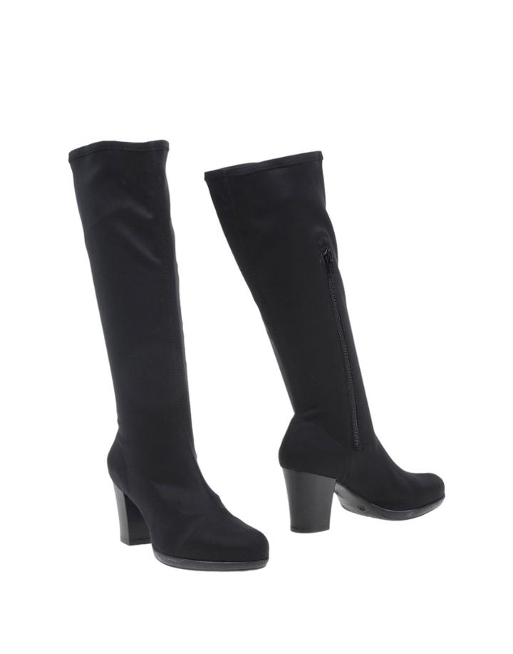 Charme Boots