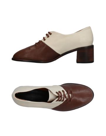 Anaid Kupuri Lace-up Shoes