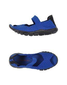 Bernie Mev. Sandals