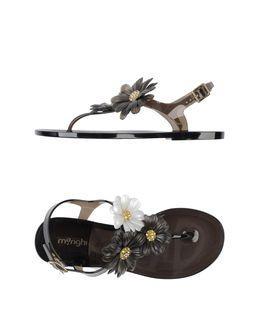 M Nghi Sandals