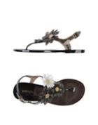 M Nghi Sandals