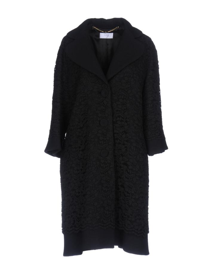 Clips Up Coats