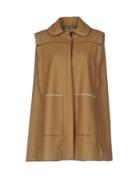 Marco De Vincenzo Capes & Ponchos