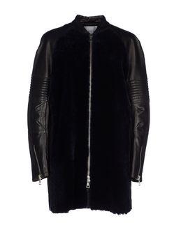Liven Coats