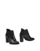 Icon Lab 1961 Booties