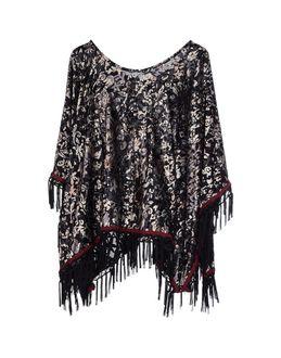 Soallure Capes
