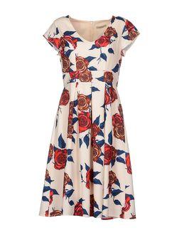 Darling Knee-length Dresses