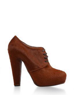 El Lace-up Shoes