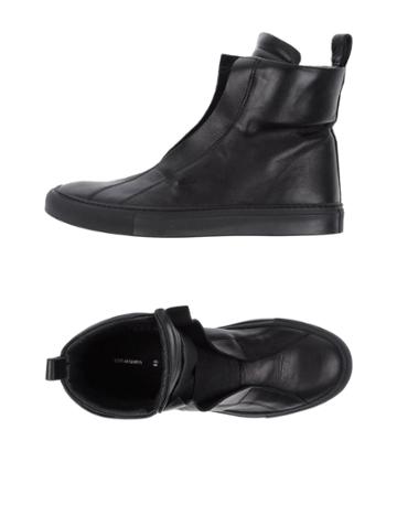 Odeur Artefacts Sneakers