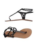 5th Avenue Toe Strap Sandals