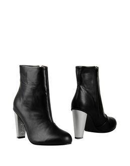 Master & Muse X Sydney Brown Ankle Boots