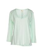 Stella Forest T-shirts
