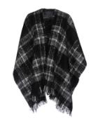 Camerucci Archivio Capes & Ponchos