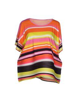 Pleats Please Issey Miyake T-shirts