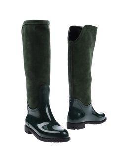 M Nghi Boots