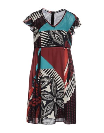 Caract Re Short Dresses