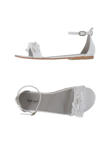Oca-loca Sandals