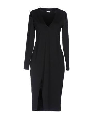 Ponytail Roma Knee-length Dresses