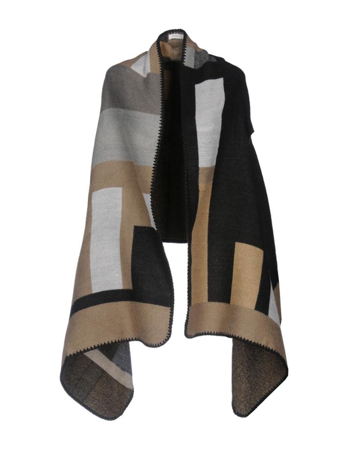 Ichi Capes & Ponchos