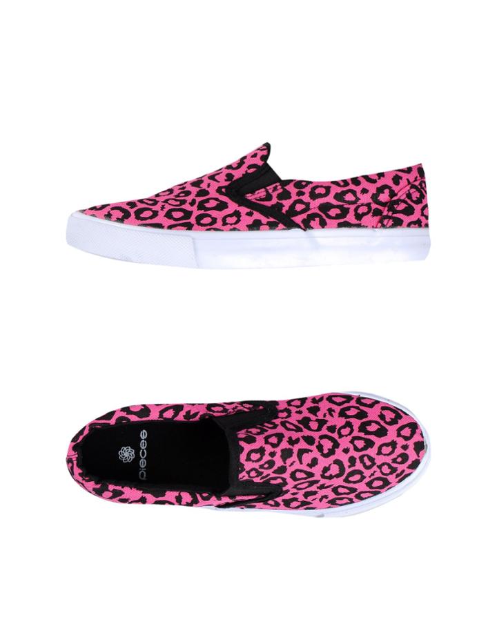 Pieces Sneakers