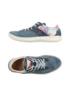 Iza Boa Sneakers