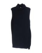 (the Mercer) N.y. Turtlenecks