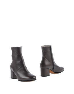 Duccio Del Duca Ankle Boots