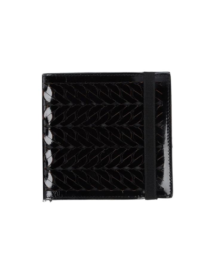 Collection Privee? Wallets