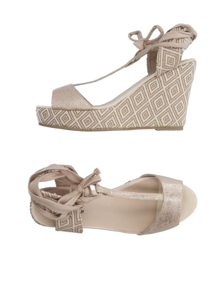 Molly Bracken Sandals