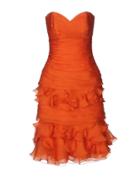 Patricia Avenda O Knee-length Dresses