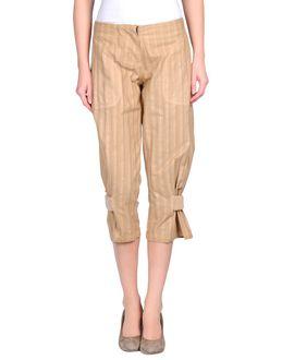 Collection Privee? 3/4-length Shorts