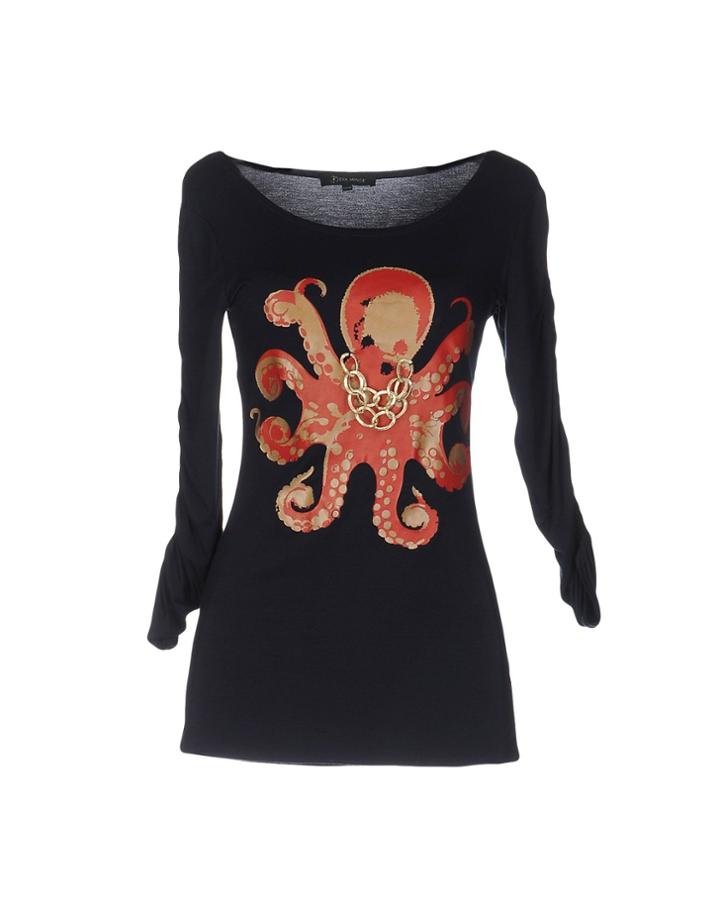 Eva Minge T-shirts