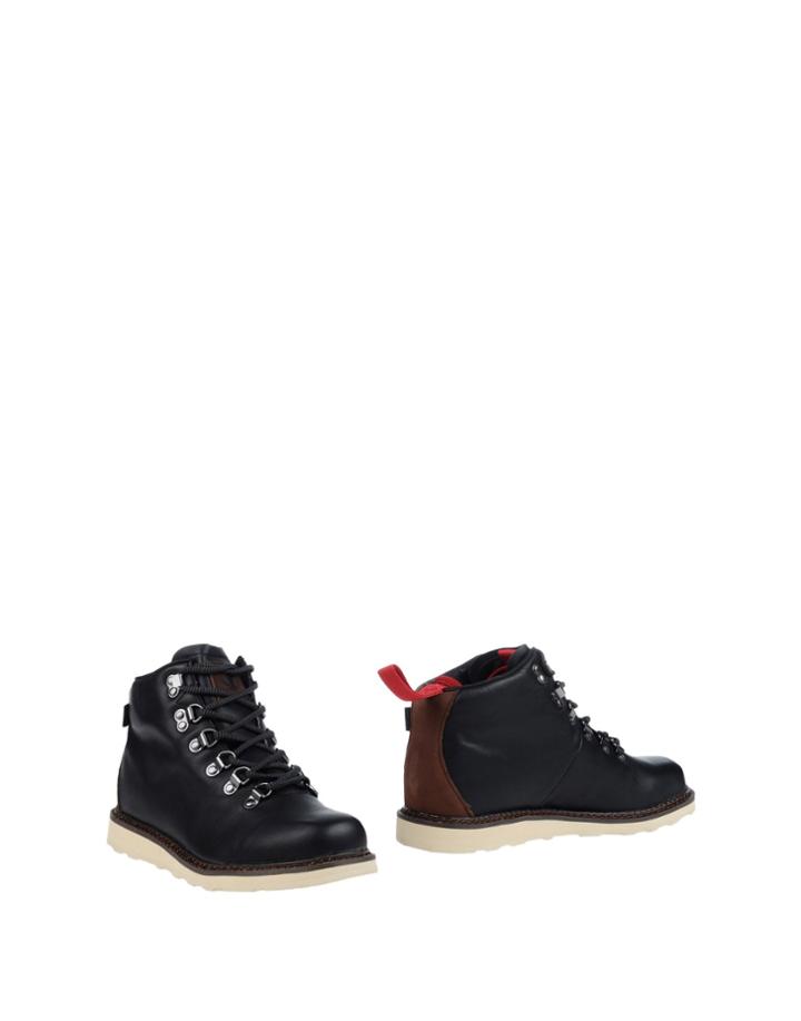 Dvs Shoe Company Ankle Boots