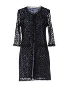 Koralline Overcoats