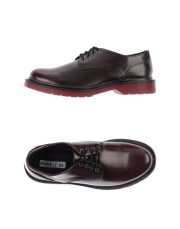 Emanu Lle Vee Lace-up Shoes